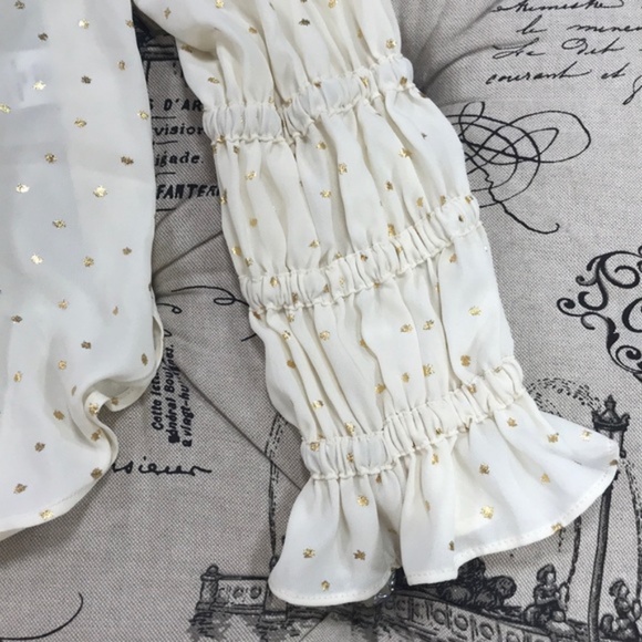 Current Air Metallic Dot Smocked Top - Picture 5 of 9